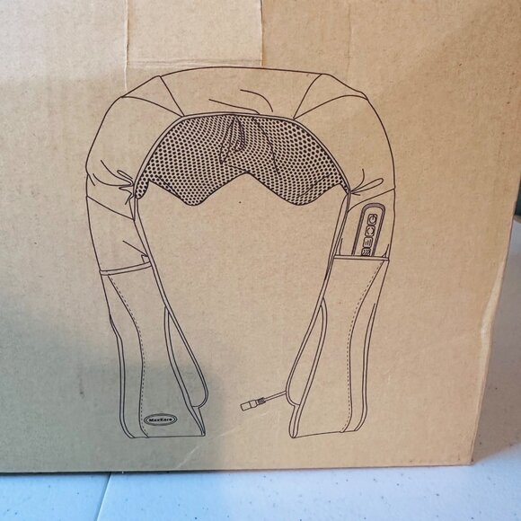 Shiatsu Shoulder Massager With Kneading & Heat - Picture 13 of 14